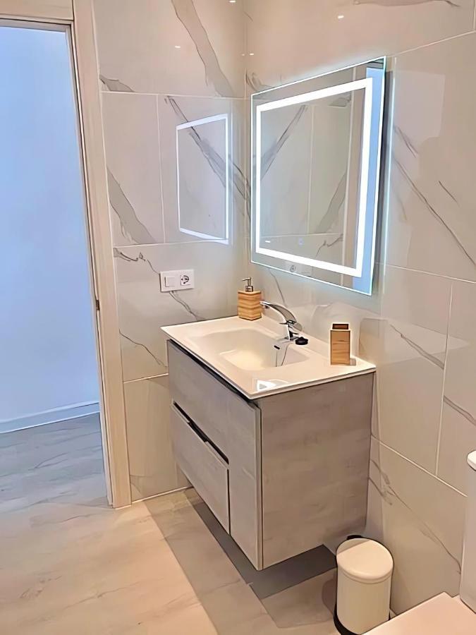 2 Bedroom Atlantic View Apartment Puerto del Carmen  Zewnętrze zdjęcie